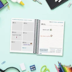 Agenda octavo día página Cool negro 2026-2027