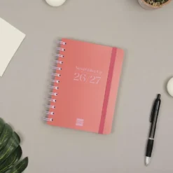 Agenda octavo semana vista horizontal Cosmo rojo 2026-2027