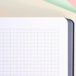 Cuaderno A4 48 hojas cuadro 5x5mm beige serie 1918