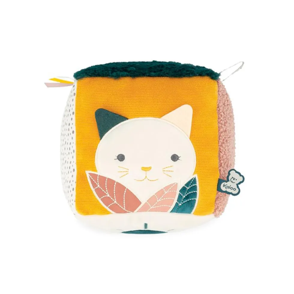 Cubo de tela con texturas