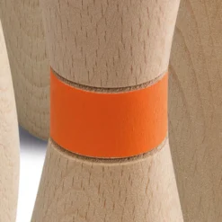 Juego de bolos madera. Cayro