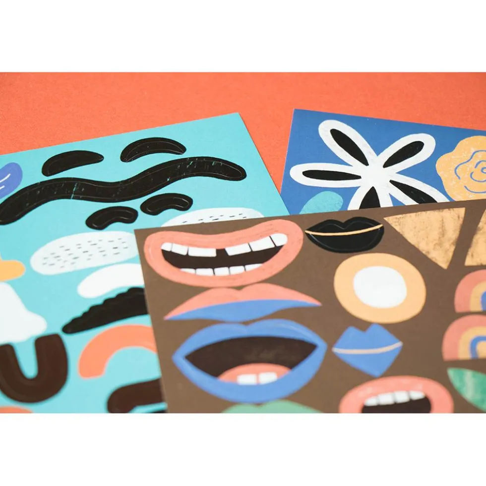 Make new friends crea guirnaldas de caras con pegatinas