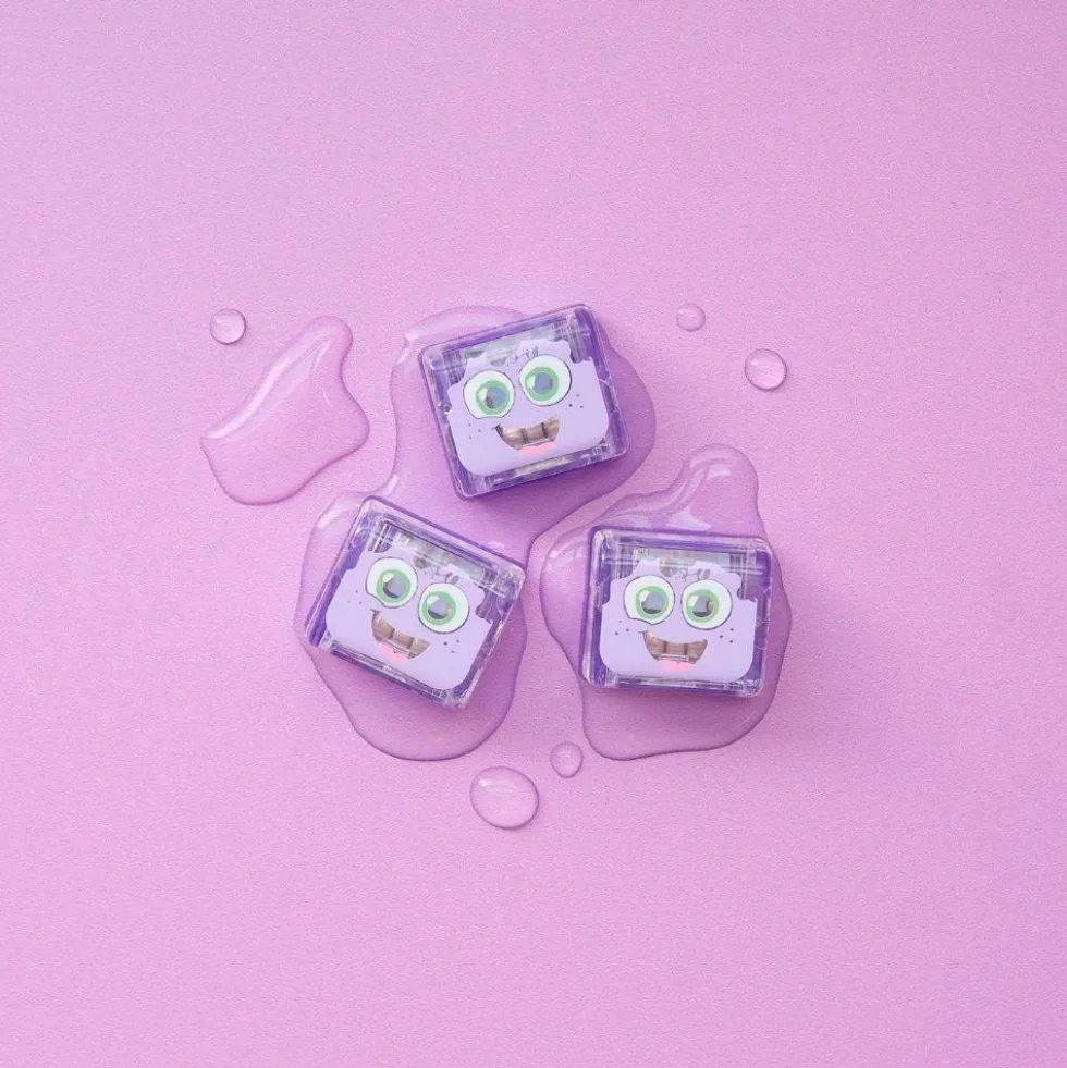 Set cubos lilas con luz 4 unidades Glo Pals