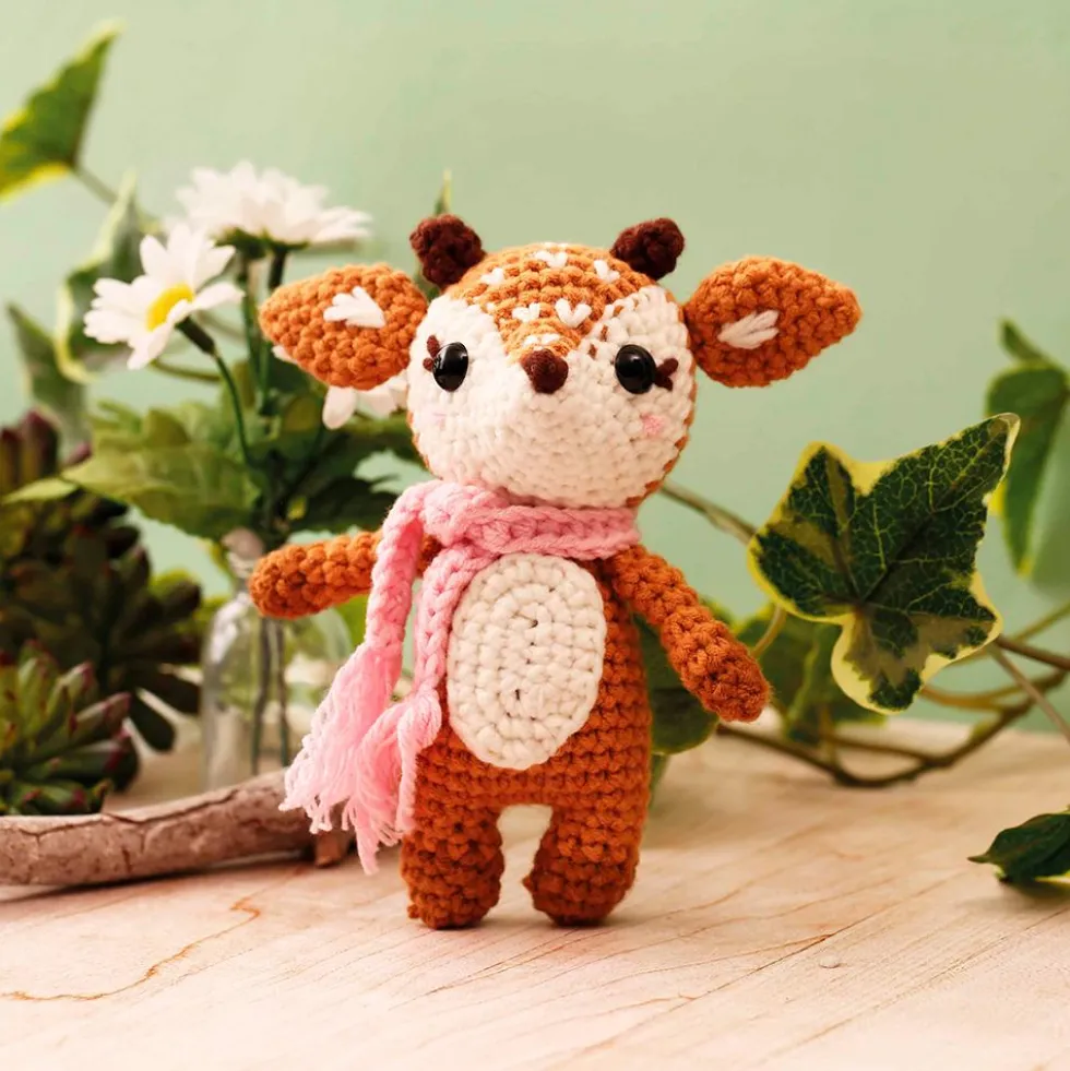 Set de ganchillo DIY ciervo amigurumi