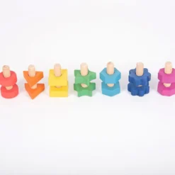 Set de tornillos y tuercas de madera