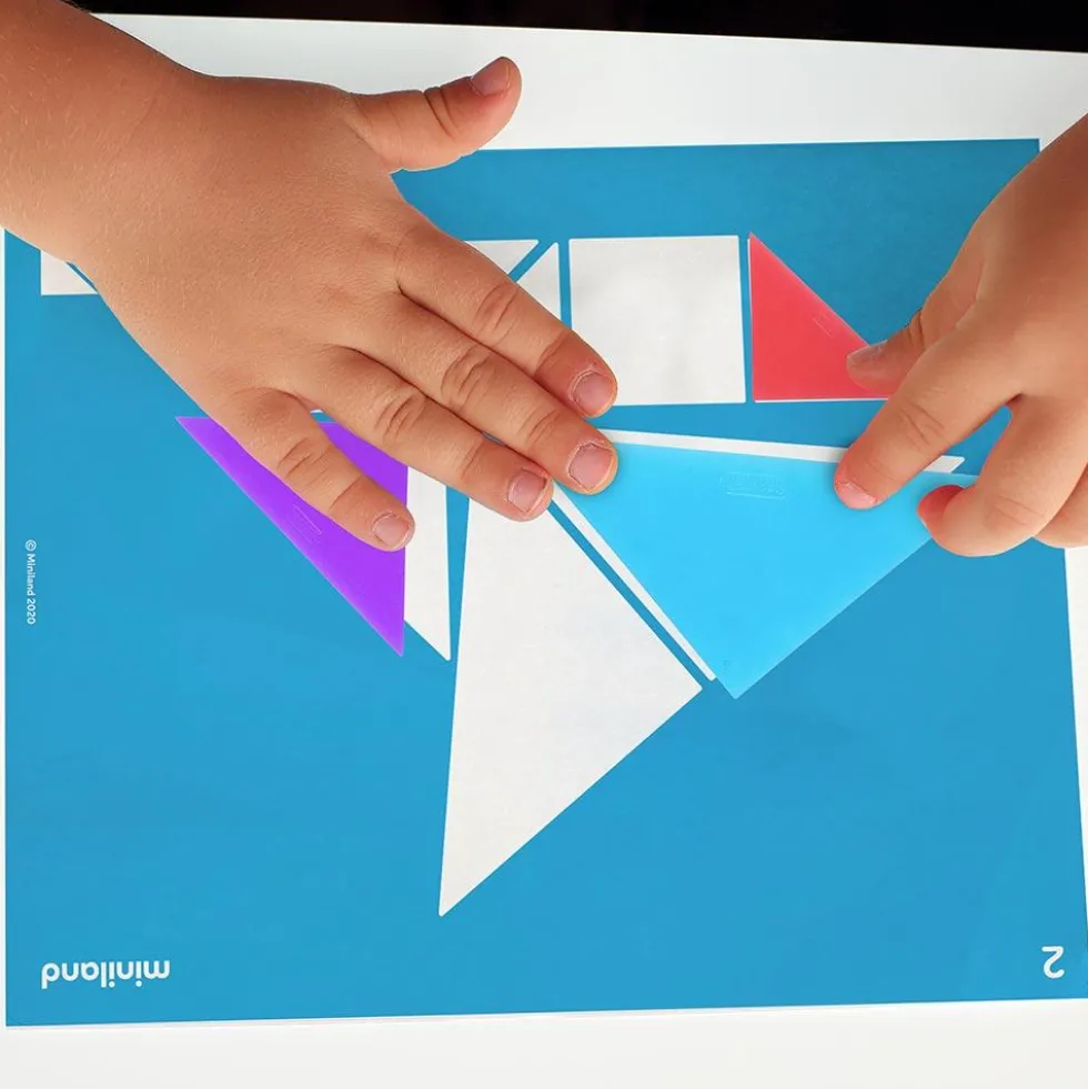 Tangram translúcido